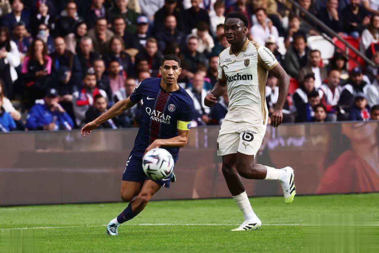 包含欧冠赛程吃紧，巴黎圣日耳曼赛前队长鼓劲，话题不断，训练强度明显提升的词条