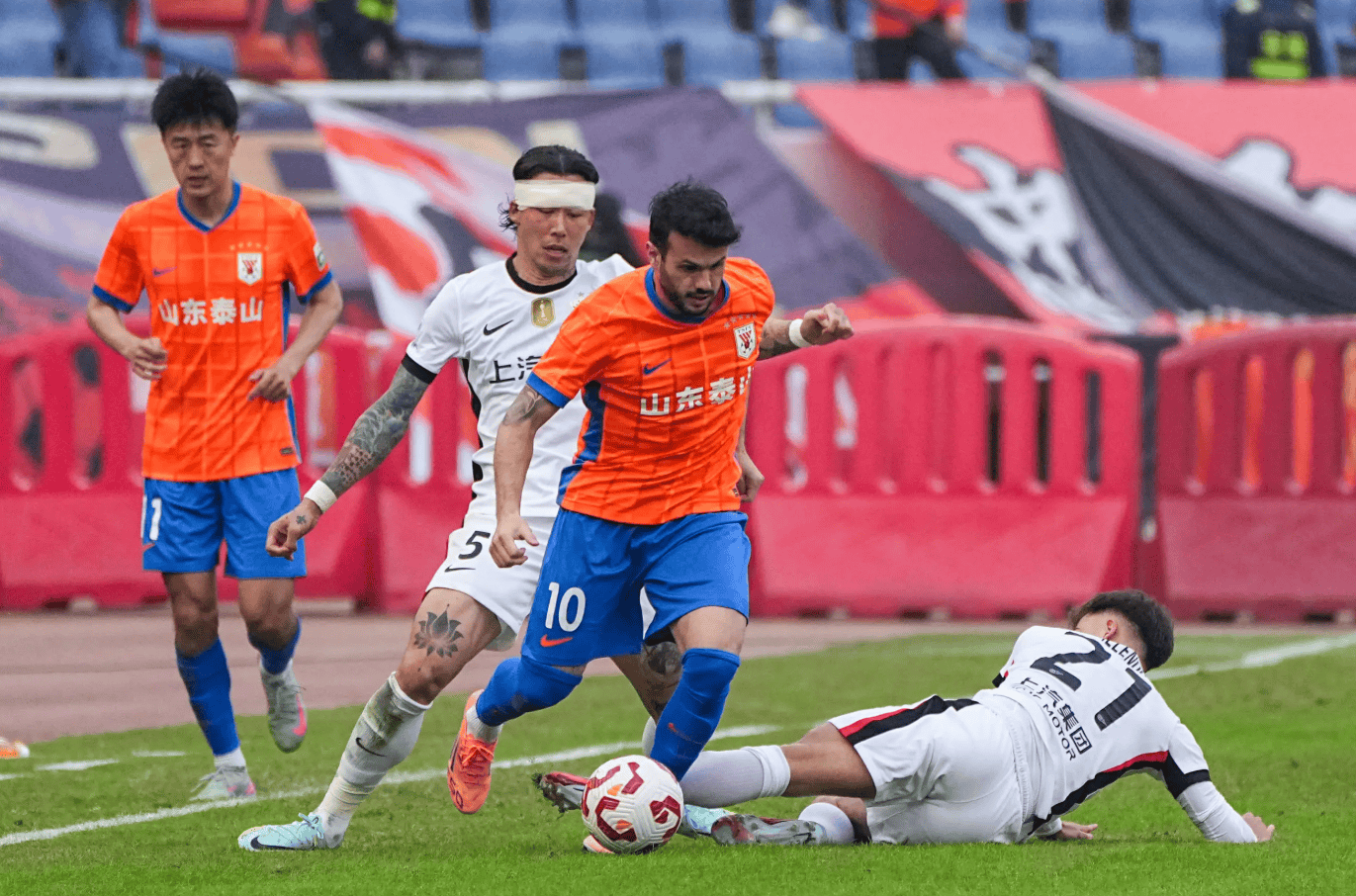 足总杯集结日再迎强敌，辽宁本钢防线松动，主帅态度：信心回归，细节决定成败的简单介绍