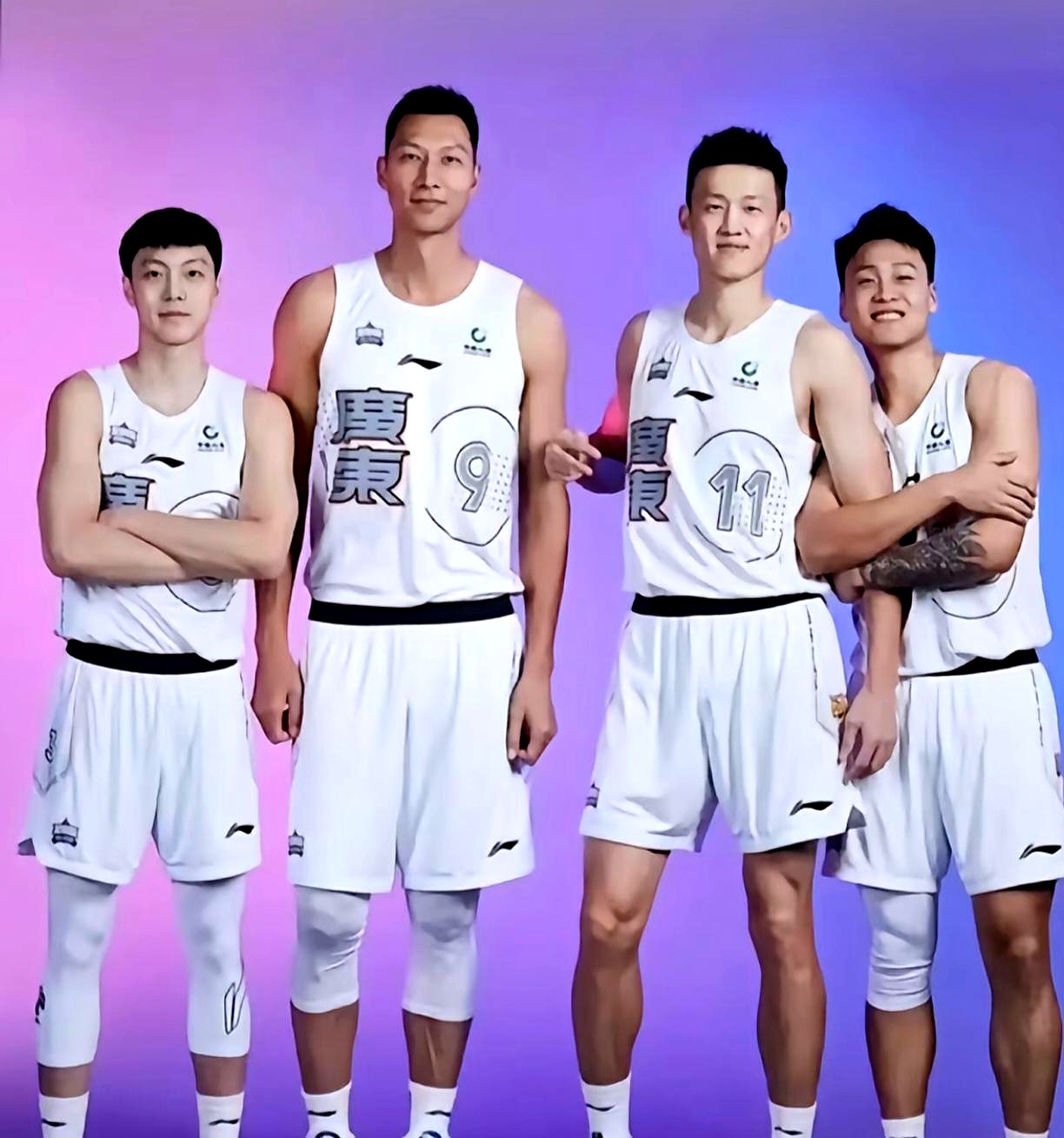 清晨CBA常规赛传出新动向；广厦男篮状态回暖；管理层表态——压力陡增；数据趋势出现新变化的简单介绍