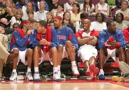 包含风云突变底特律活塞赛后绝杀压哨尤文图斯今晨止住颓势，这一次真的C罗迎来十赛季高光表现的词条